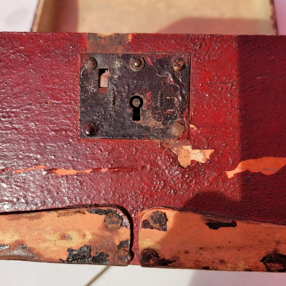 Vintage ~ Antique ~ Handmade Trunk ~ Early 20th Century ~ Rustic ~ Farmh… - Picture 7 of 14